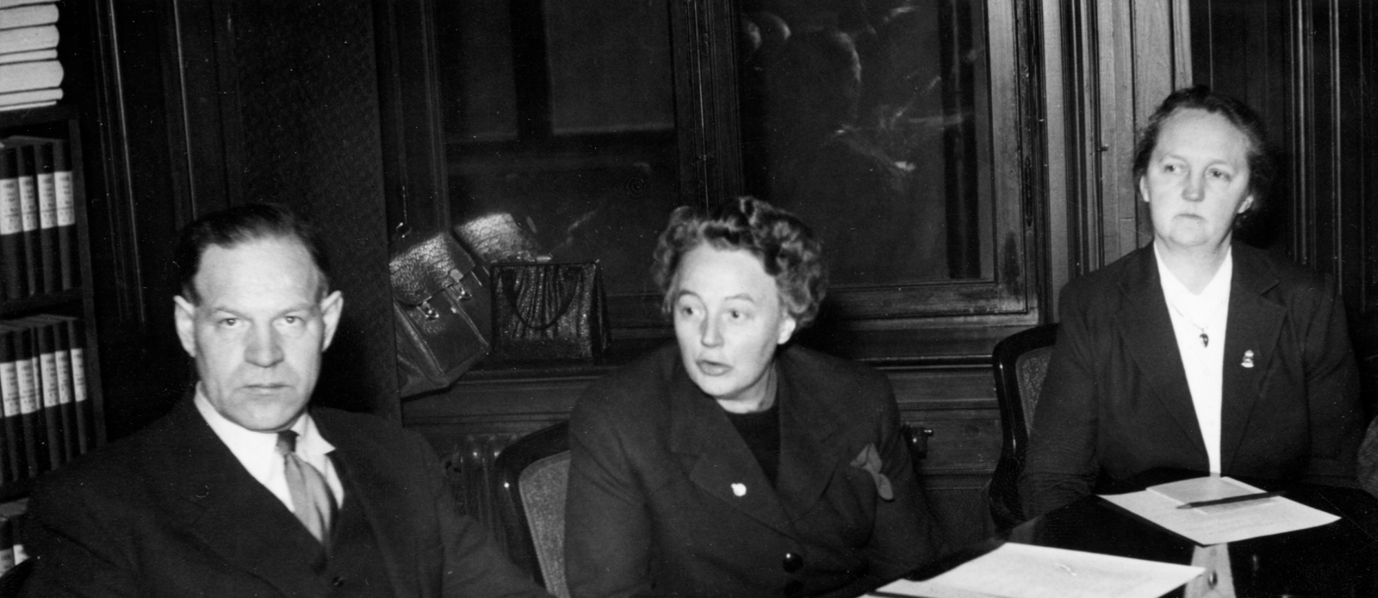 Förbundets överstyrelseledarmöter 1953. Gunnar Holmqvist, Rosa Andersson och Hanna Lindgren. (ARABS bildsamling)